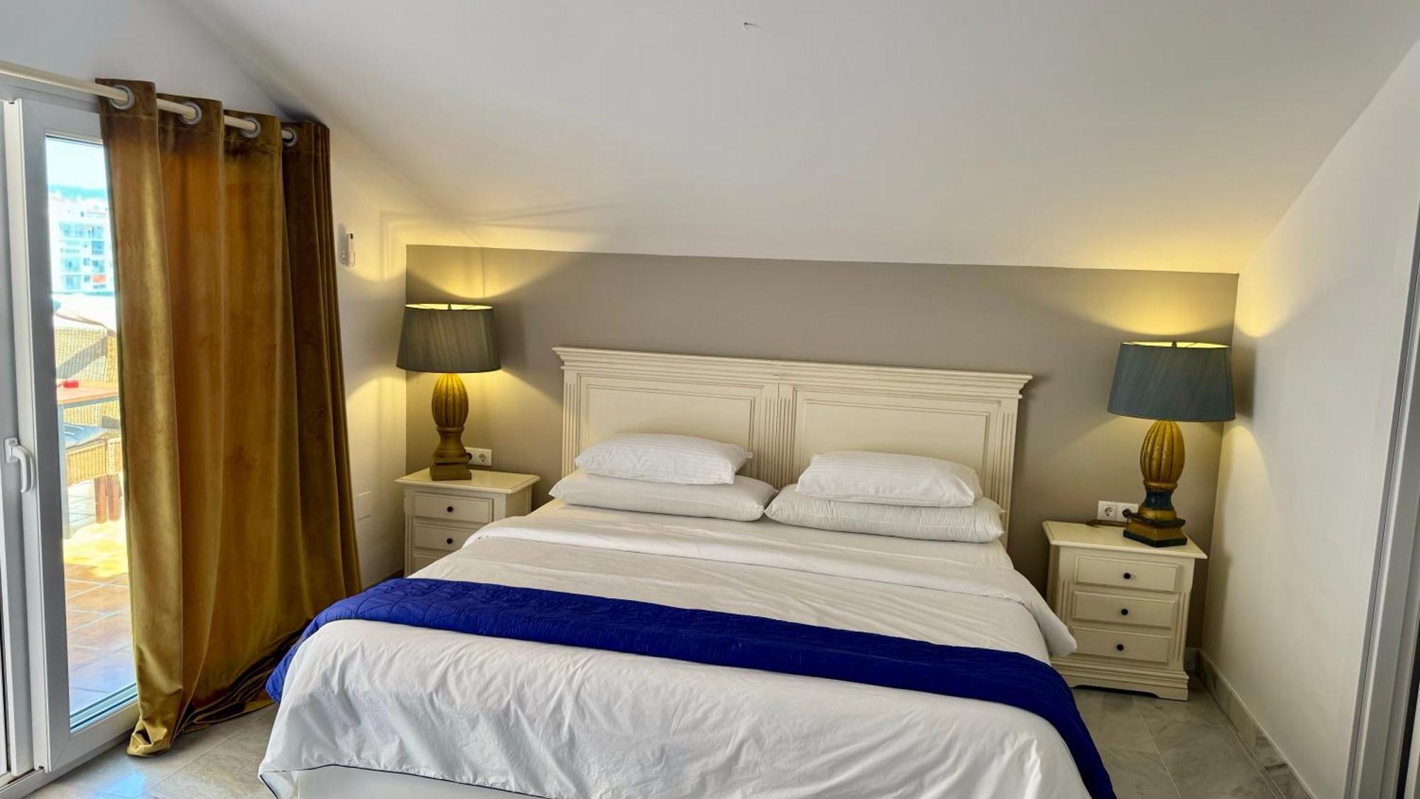Banus Hause Apartemen
