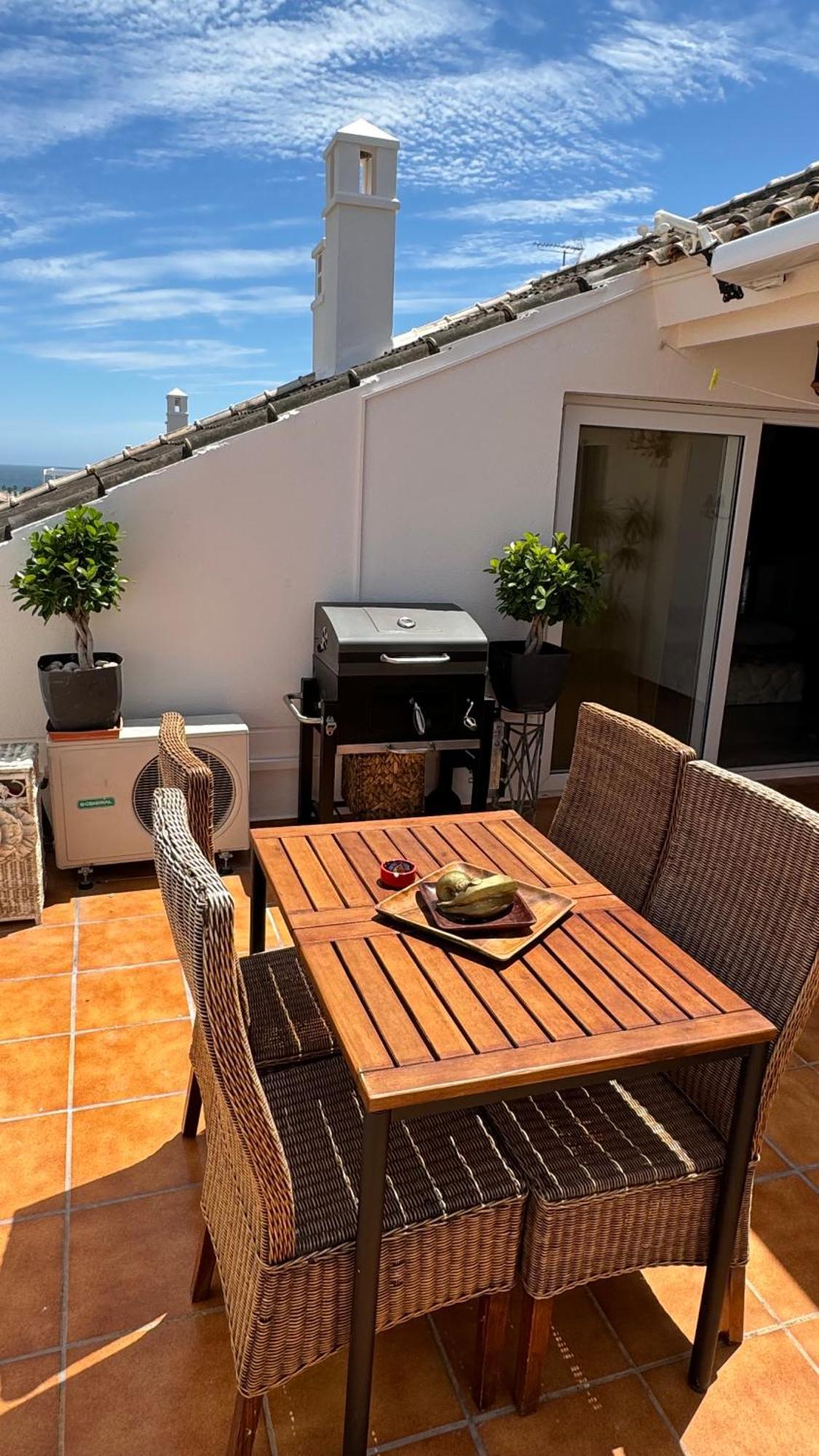 Apartemen Banus Hause Marbella